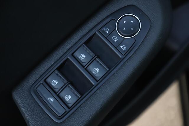 Renault CLIO 1.0 TCe 90 Evolution 16 inch LMV Navigatie Carplay Android Airco Cruise Control Rijstrooksensor Parkeersensor Getint Glas