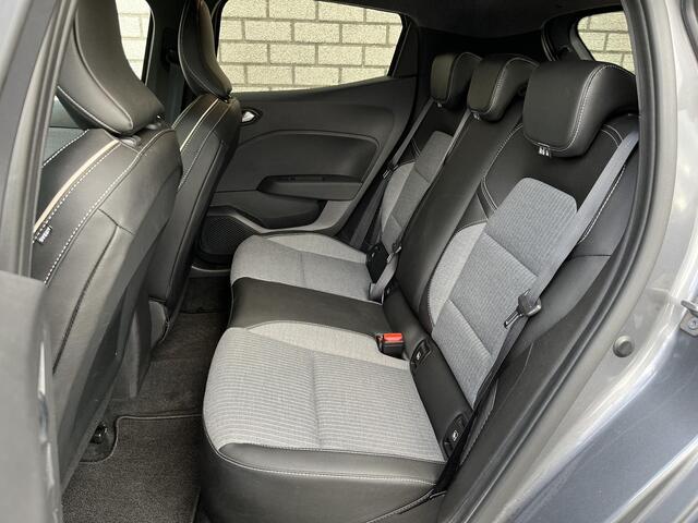 Renault CLIO 1.6 E-Tech Full Hybrid 145 Techno | 360° Camera | Navigatie | Apple CarPlay / Android Auto | Cruise Control |