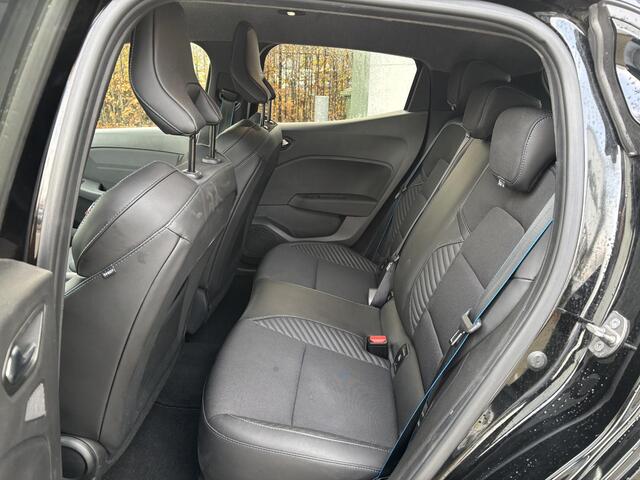 Renault CLIO 1.6 E-Tech Full Hybrid 145 esprit Alpine >