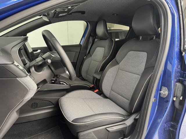 Renault CLIO 1.0 TCe 90 GPF techno | Navigatie | 360 Camera | Lichtmetalen velgen 16" |