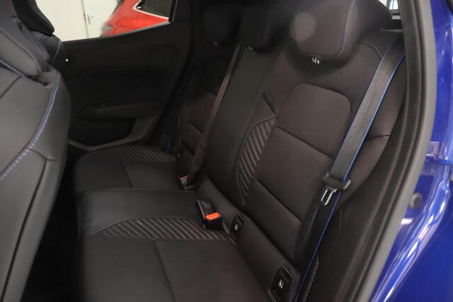 Renault CLIO 1.6 E-Tech Full Hybrid 145 esprit Alpine | 360° Camera | BOSE audio | Sportstoelen | Navigatie | Adaptieve cruisecontrol | LED koplampen |