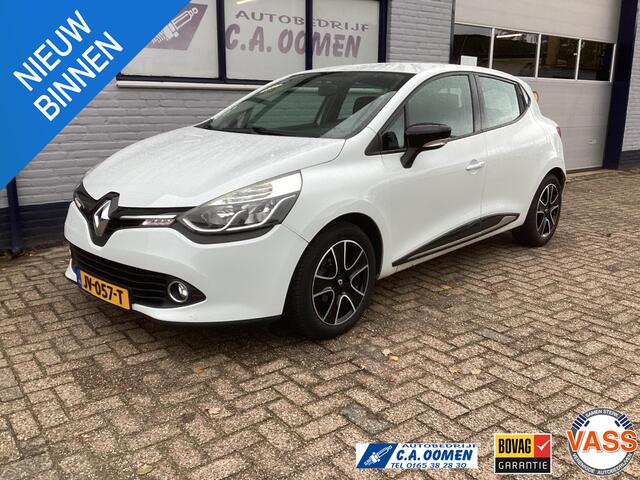 Renault CLIO 0.9 TCe Eco2 Expression Met garantie navigatie mistlampen 16 inch lichtmetaal cruise