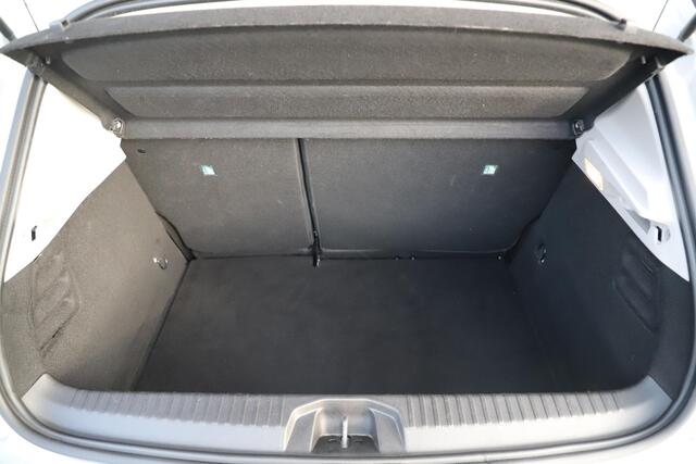 Renault CLIO 1.0 TCe 90 Evolution 6-bak 16 inch LMV Carplay Android Navigatie Camera Rijstrooksensor Airco Cruise Control