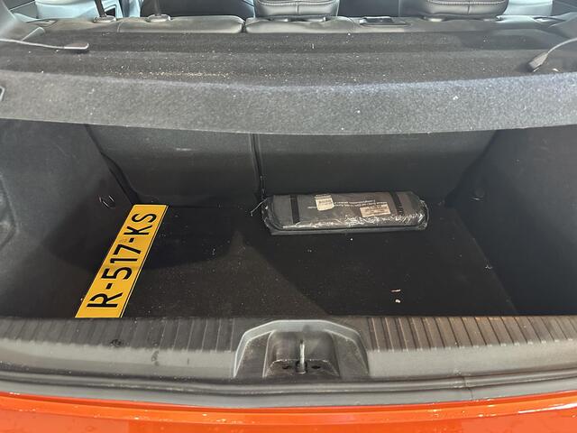 Renault CLIO 1.0 TCe 90 Techno ACHTERUITRIJCAMERA | PARKEERSENSOREN ACHTER | NAVIGATIE | CLIMATE CONTROL