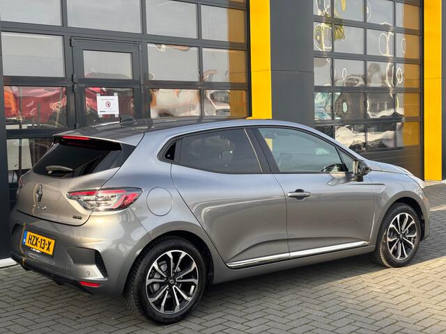 Renault CLIO 1.6 E-Tech Full Hybrid 145 Techno Pack Winter Grote Navi
