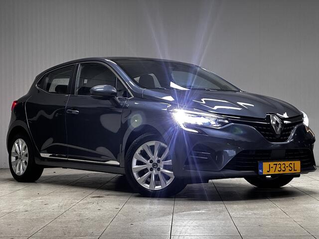 Renault CLIO 1.3 TCe Intens/ Automaat!/ 131pk!/ 16'' LMV/ Apple + Android/ Camera/ Leder/ Stoelverw./ DAB+/ Keyless/ LED Koplampen/ Navi/ Clima/ Cruise/ Elek. pakket/ Isofix/ Multi. LEDER. Stuur/ 16'' LMV/ PDC V+A/ Chroo
