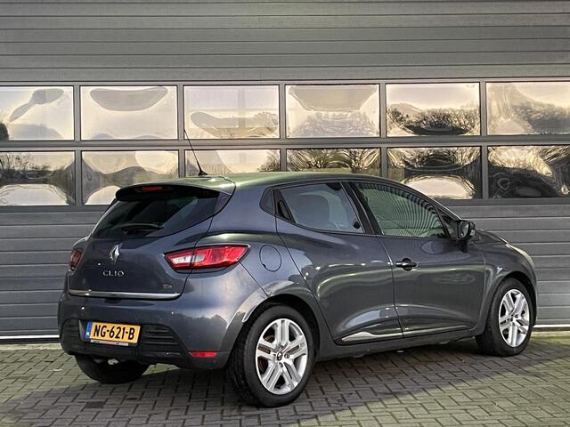 Renault CLIO 0.9 TCE ZEN I AIRCONDITIONING I 5-DEURS I NAVIGATIE I CRUISE CONTROL I P-SENSOREN