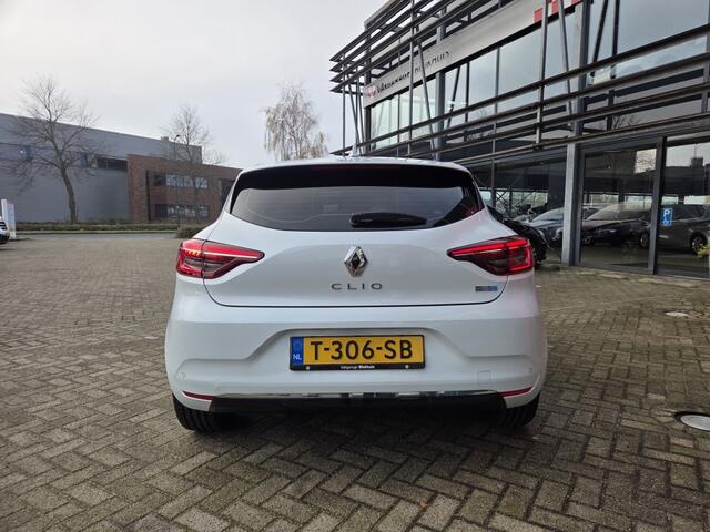 Renault CLIO 1.6 E-Tech A/T Hybrid 140 Intens | Navi | Stoel verw. |