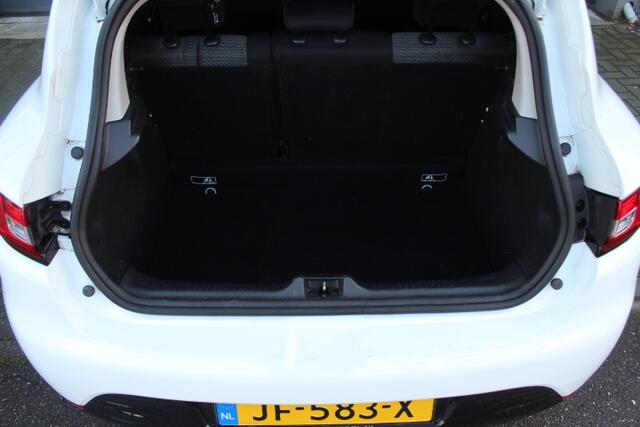 Renault CLIO 0.9 TCe Expression Airco, Cruise, Navigatie, Bluetooth, LM Velgen