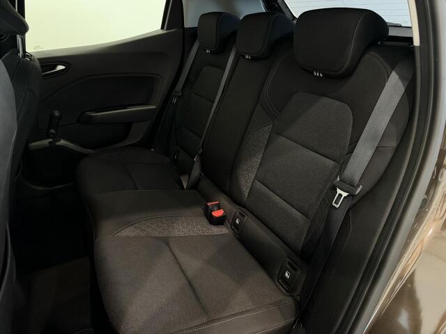 Renault CLIO 1.0 TCe 100 Zen | Navigatie | Airco | Cruise Control | Parkeersensoren | Trekhaak | All season banden | Apple Carplay/Android Auto