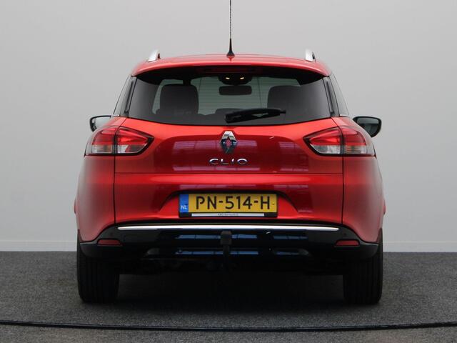 Renault CLIO Estate TCe 90pk Limited | Trekhaak | Navigatie | Pakeersensoren Achter | Goed onderhouden |