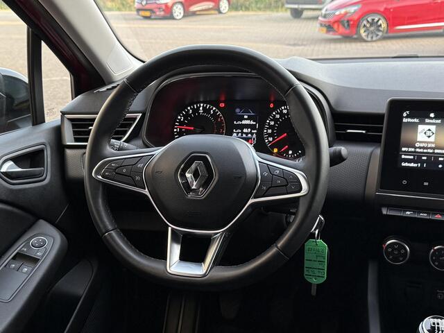 Renault CLIO 1.0 TCe Zen | NAP | Eerste eigenaar | 100% dlr onderhouden | DAB | LED | Airco | Cruise Control | Parkeersensoren | Lichtmetaal |