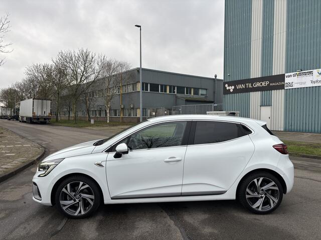 Renault CLIO 1.3i TCe R.S. Line Automaat 130 PK. Prachtige auto van de eerste eigenaar !!!! Auto rijdt helemaal nieuw en alle keuringen toegestaan !!