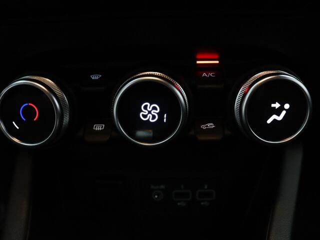 Renault CLIO 140pk E-Tech Hybrid Business Zen Automaat Cruise | Climate | Navi | Parkeersens. achter