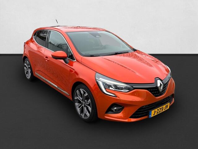 Renault CLIO 1.0 TCe Intens BOSE / 360 CAMERA / CRUISE / TREKHAAK / GROOT NAVI / CLIMATE / STOEL/STUUR VERW. / BOMVOL!! BOSE / 360 CAMERA / TREKHAAK / NAVI / STOEL/STUURVERW. / BOMVOL