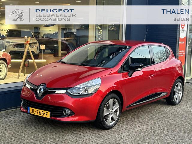 Renault CLIO 0.9 TCe Eco2 Expression | Navigatie | Lichtmetaal | All season banden | Airco | Cruise Control | Centrale vergrendeling | Multimediascherm | Mistlampen |