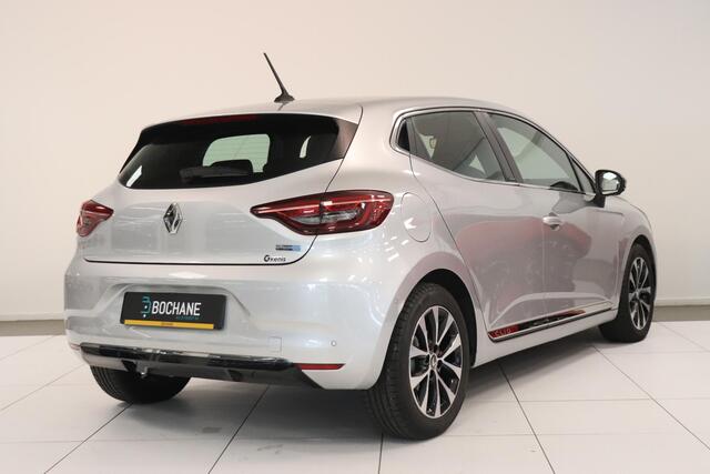Renault CLIO 1.6 E-Tech Hybrid 145 Intens | 360° Camera | Navigatie 9,3"| Climate control | Dode hoek detectie | AppleCarplay AndroidAuto |
