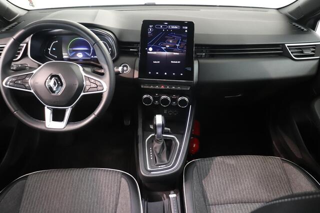 Renault CLIO 1.6 E-Tech Hybrid 145 Intens | 360° Camera | Navigatie 9,3"| Climate control | Dode hoek detectie | AppleCarplay AndroidAuto |