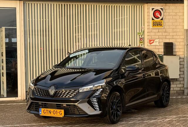 Renault CLIO 1.6 E-Tech Full Hybrid 145 esprit Alpine | Stoel & stuur verwarming | 360 graden camera | Bose Audio | Cruise Adaptief | DAB | Climate Control |