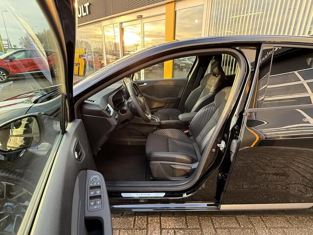 Renault CLIO 1.6 E-Tech Full Hybrid 145 esprit Alpine | Stoel & stuur verwarming | 360 graden camera | Bose Audio | Cruise Adaptief | DAB | Climate Control |