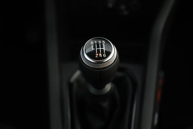 Renault CLIO 1.0 TCe Zen NAP LED Navigatie Carplay Android Airco Cruise Rijstrooksensor Parkeersensor