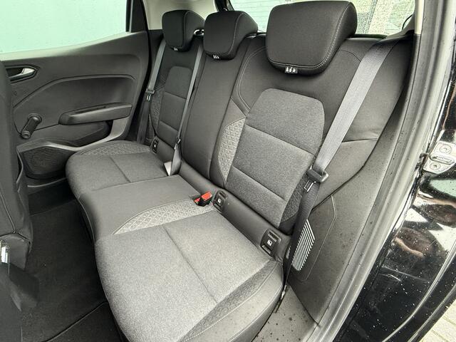 Renault CLIO BJR 2020 1.6 E-Tech 92 PK Hybrid 140 Business Zen AUTOMAAT | CAMERA | AIRCO | CRUISE | CARPLAY