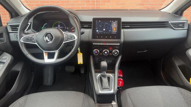 Renault CLIO 1.6 E-Tech Hybride 140 Zen Navigatie Full led Carplay