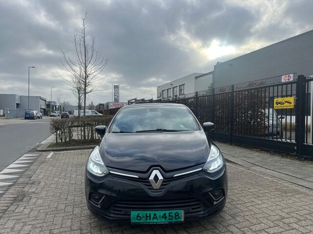 Renault CLIO 1.5dCi Automaat Bose Panorama|Camera 2017