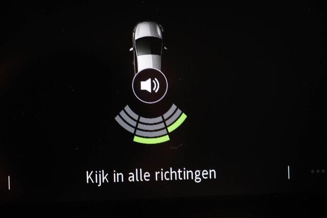 Renault CLIO 1.0 TCe 90 GPF evolution | LED | DAB | APPLE