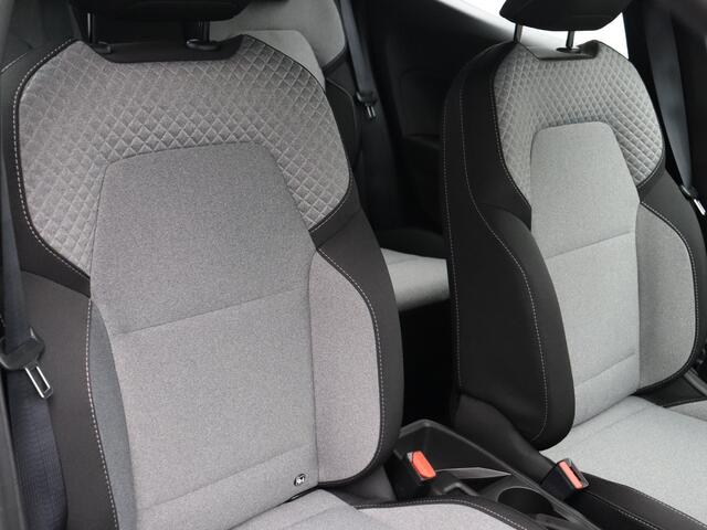 Renault CLIO E-Tech Full Hybrid 145pk evolution | Airco | Parkeersensoren achter |