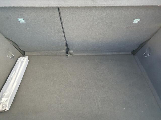 Renault CLIO 1.0 TCe Zen AIRCO/CRUISE/LMV