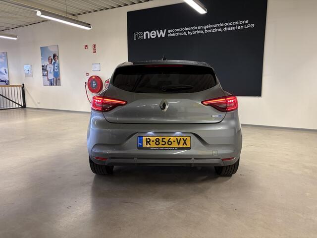 Renault CLIO 1.6 E-Tech Hybrid 145 R.S. Line APPLE CARPLAY ANDROID AUTO / (KUNST)LEDEREN BEKLEDING / NAVIGATIE / CLIMATE CONTROLE.