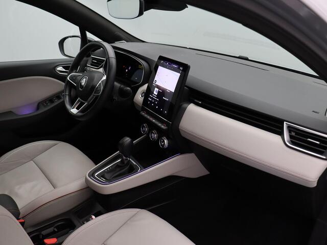 Renault CLIO E-Tech Hybrid 140pk Initiale Paris | Lederen bekleding | BOSE | Stoel- en stuurwielverwarming |