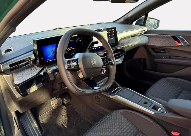 Renault CLIO 1.8 Hybrid 160 techno - Demo