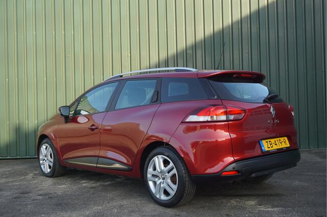 Renault CLIO Estate 0.9TCe Zen 90pk + Navi/ Carplay/ Cruise/ Airco/ Garantie!