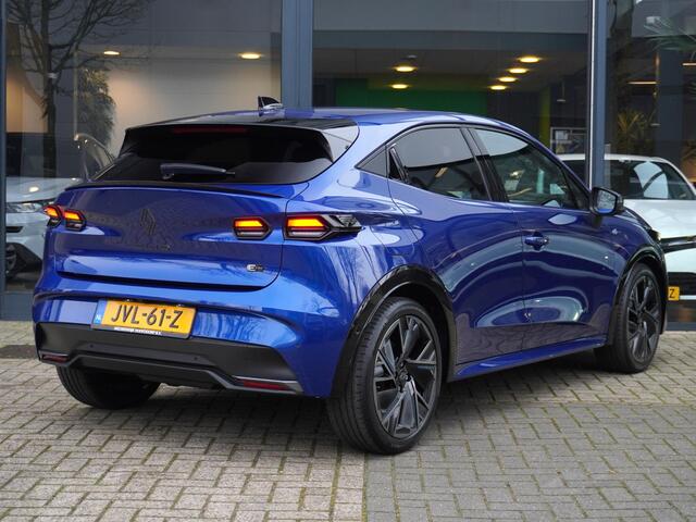 Renault CLIO 1.8 Hybrid 160 esprit Alpine AUTOMAAT / NU IN DE SHOWROOM IN HOOFDDORP / DIRECT RIJDEN / 5 JAAR GARANTIE / HARMAN KARDON / NAVI / SPORTSTOELEN / CAMERA / BLINDSPOT / ADAPT. CRUISE / 18'' LMV