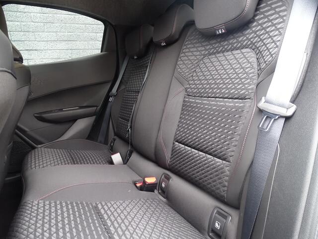 Renault CLIO 1.8 Hybrid 160 techno | PACK PREMIÈRE |