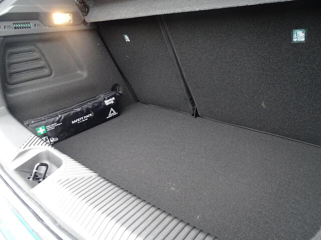 Renault CLIO 1.8 Hybrid 160 techno | PACK PREMIÈRE |