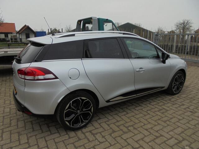Renault CLIO Estate 0.9 TCe Bose **BOSE**NAVI**LED**STOELVERWARMING**