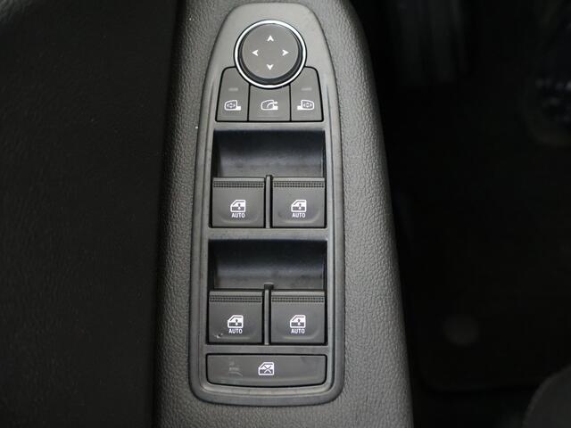 Renault CLIO TCe 90PK evolution | CLIMAT CONTROL | WINTERPACK | CARPLAY | KEYLESS | PACK COMFORT | Carselexy