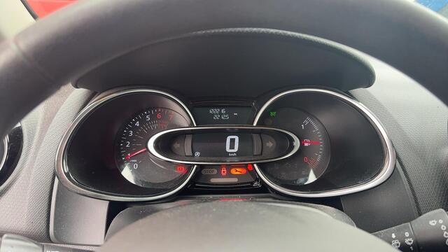 Renault CLIO 0.9 TCe Zen NAVI / AIRCO / BLUETOOTH / CRUISE / DAB+ / NL-AUTO