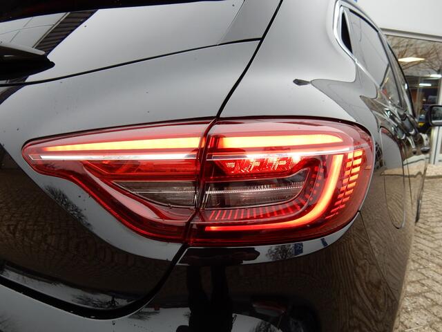 Renault CLIO 1.0 TCe Intens | half leder | Camera | Navigatie | All season banden | ISOFIX | LED |