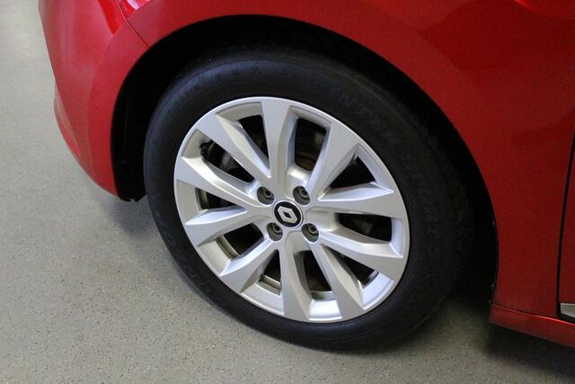 Renault CLIO 1.6 E-Tech Hybrid 140 Intens | NAVIGATIE | 16'LMV | KEYLESS | CAMERA | LED-KOPL | DAB | CRUISE | L.D.S |