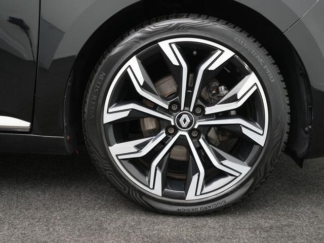 Renault CLIO 1.6 E-Tech Hybrid 145 Techno - RIJKLAARPRIJS - All Seasonbanden - Achteruitrijcamera - Cruise Control - 17 inch Velgen! - Dealeronderhouden