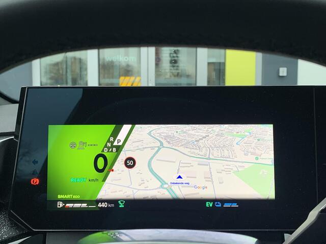 Renault CLIO 1.8 Hybrid 160 techno | Pack Premiere t.w.v. ¤1.400,- | Stoelverwarming | Dodehoekdetectie | 3D Around view camera