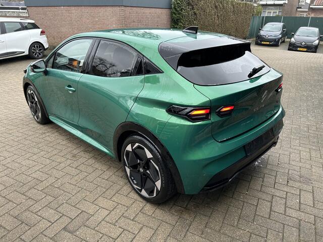 Renault CLIO 1.8 Hybrid 160 techno/Direct leverbaar