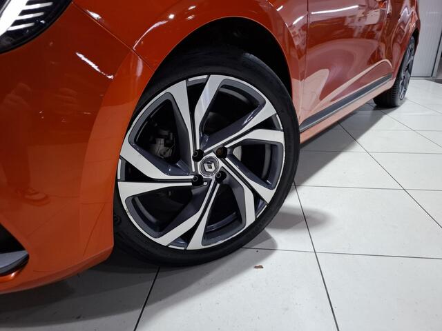 Renault CLIO 1.6 E-Tech Hybrid 140 R.S. Line