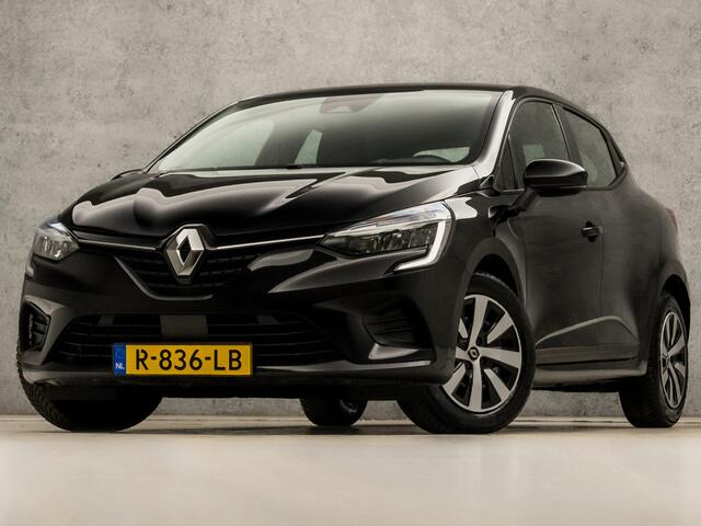 Renault CLIO 1.0 TCe 90 Equilibre Sport (APPLE CARPLAY, GROOT NAVI, LM VELGEN, PARKEERSENSOREN, SPORTSTOELEN, CRUISE, LED KOPLAMPEN, NIEUWSTAAT)