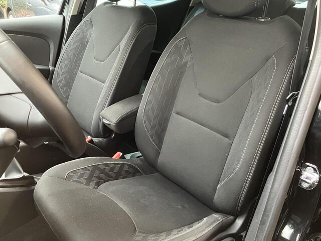 Renault CLIO TCe 90 Limited * PARKEERSENSOREN *