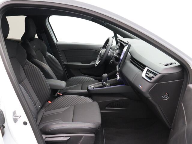 Renault CLIO 1.6 E-Tech Full Hybrid 145pk esprit Alpine | BOSE | Stoel- en stuurwielverwarming | Parkeersensoren voor en achter | Adaptive cruise |